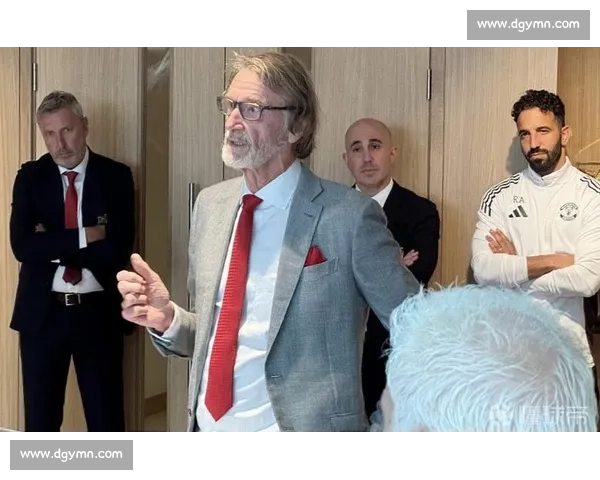 曼联否决莱万引进：拉特克利夫拒踏暮年球星陷阱